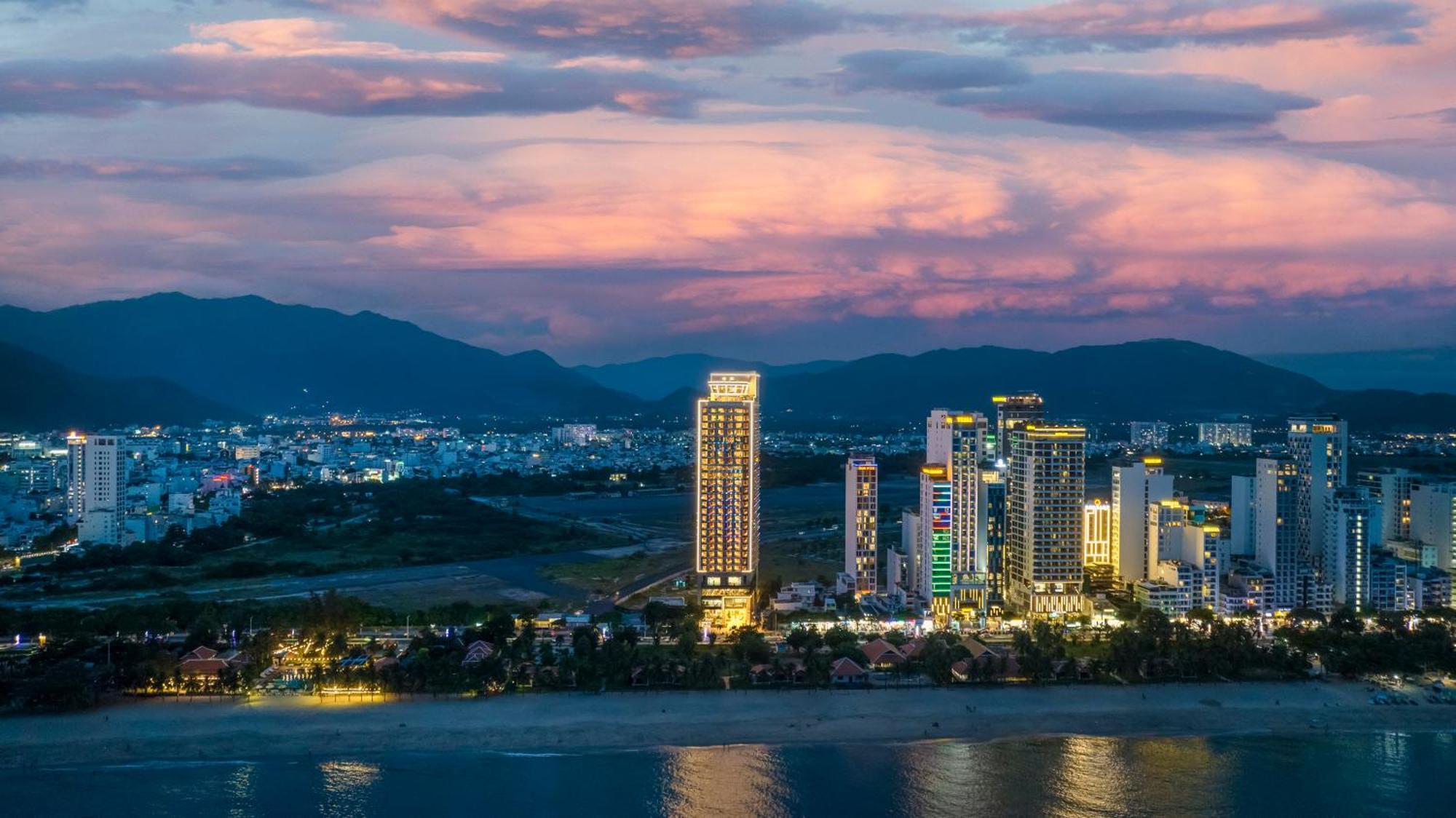 Best Western Premier Marvella 芽庄 外观 照片